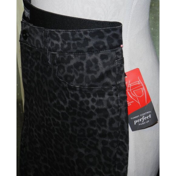 NWT Bold Elements size 16 stretch blend perfect push up pants cut to curve - Picture 5 of 7